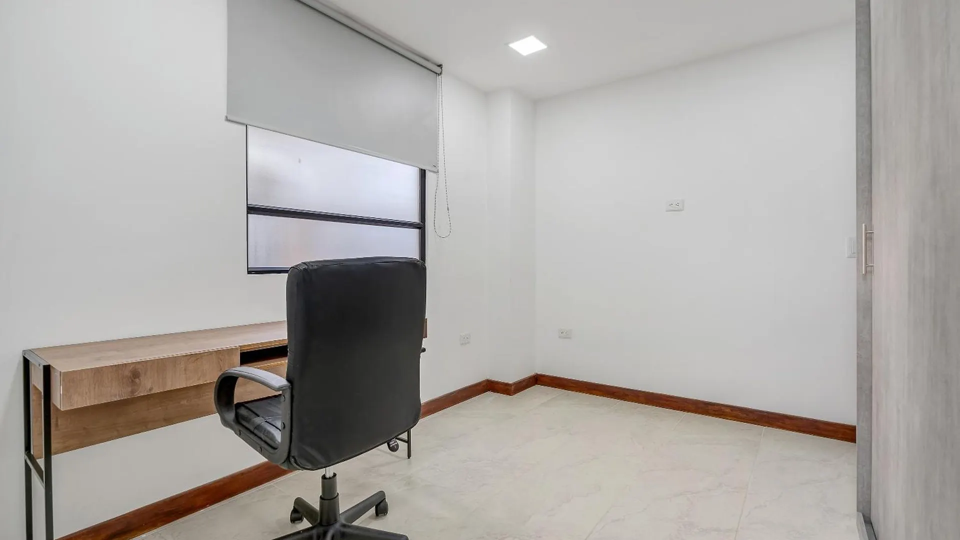 Апартаменты Medellin- Cerca Al Poblado-401 Колумбия